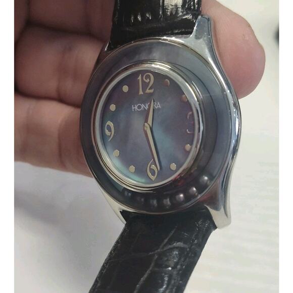 Honora Watch Mother Of Pearl Floating Pearls Leather 35mm Fits7 -9" New Battery - Picture 3 of 6